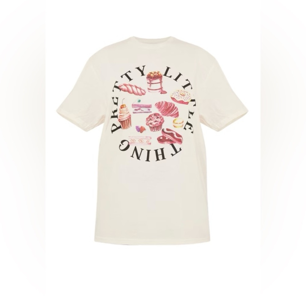 PRETTYLITTLETHING Ecru Dessert Print Oversized T Shirt SIZE SMALL *NEW*
